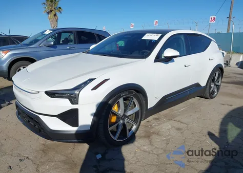 2025 Polestar 3 Long Range Dual Motor/Long Range Dual Motor Launch Edition z USA, uszkodzony, nr VIN YSREA3YB0SB002802